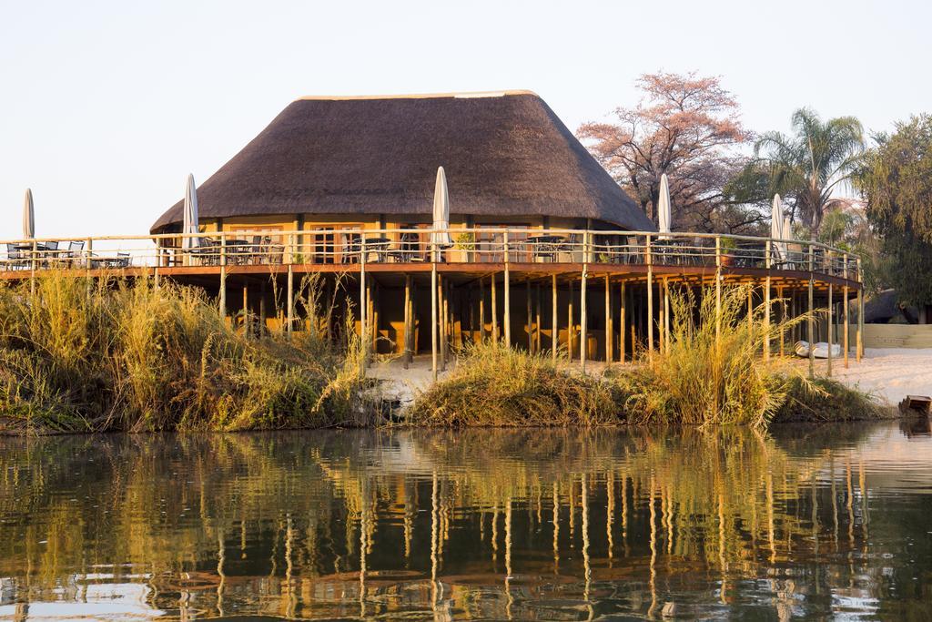 Gondwana Hakusembe River Lodge Rundu Buitenkant foto