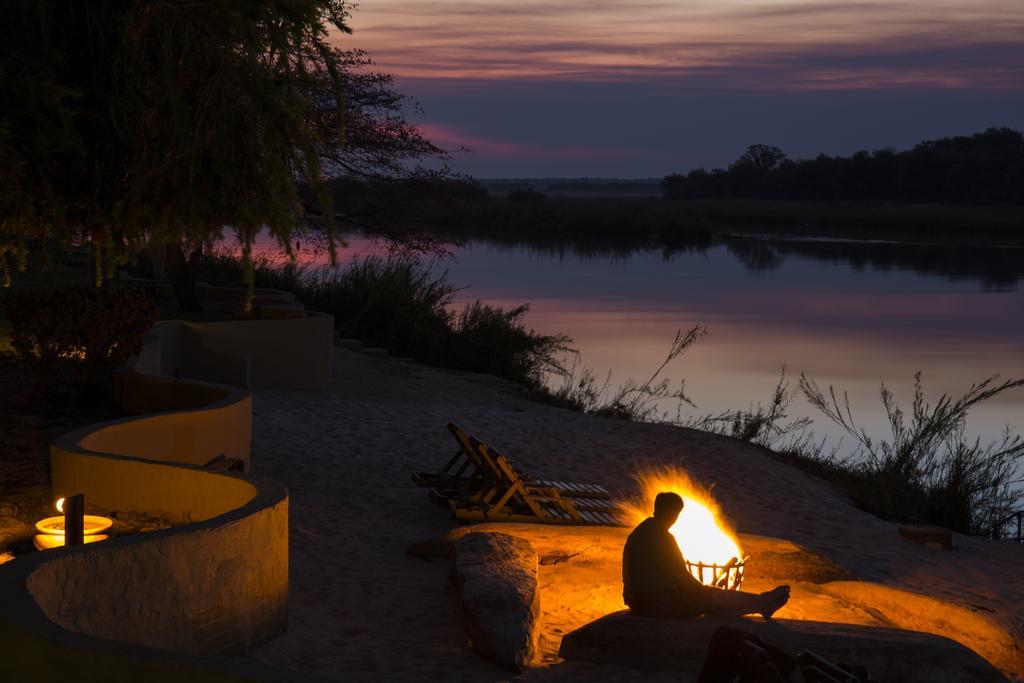 Gondwana Hakusembe River Lodge Rundu Buitenkant foto