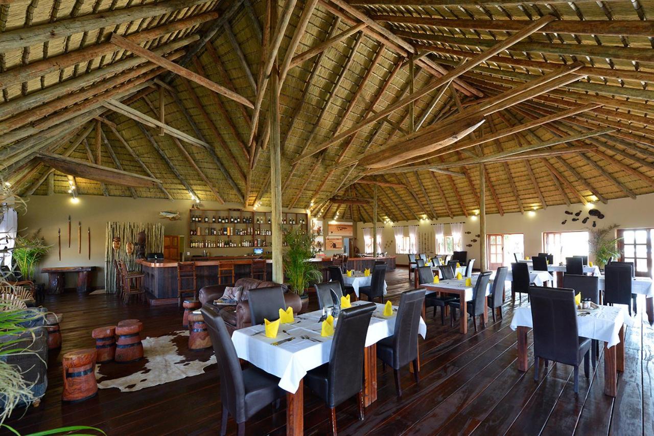 Gondwana Hakusembe River Lodge Rundu Buitenkant foto