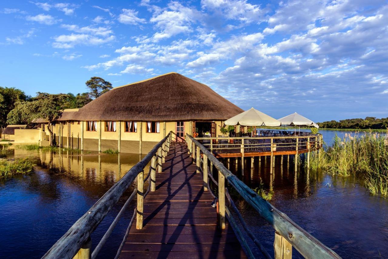 Gondwana Hakusembe River Lodge Rundu Buitenkant foto